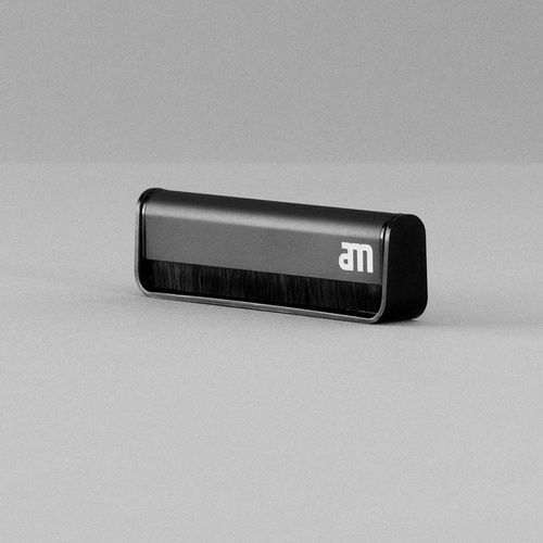 AM Vinyl Carbon Fibre Brush Serendeepity