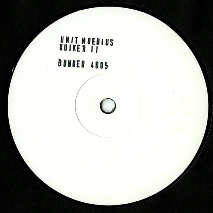 Cover Unit Moebius | Kuiken 2